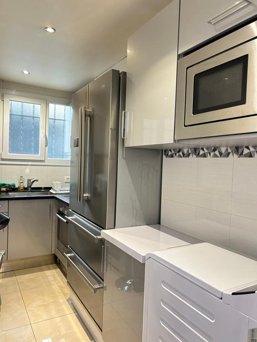 Superb Modern Near Gare De Lyon Bercy F4 Appartement Parijs
